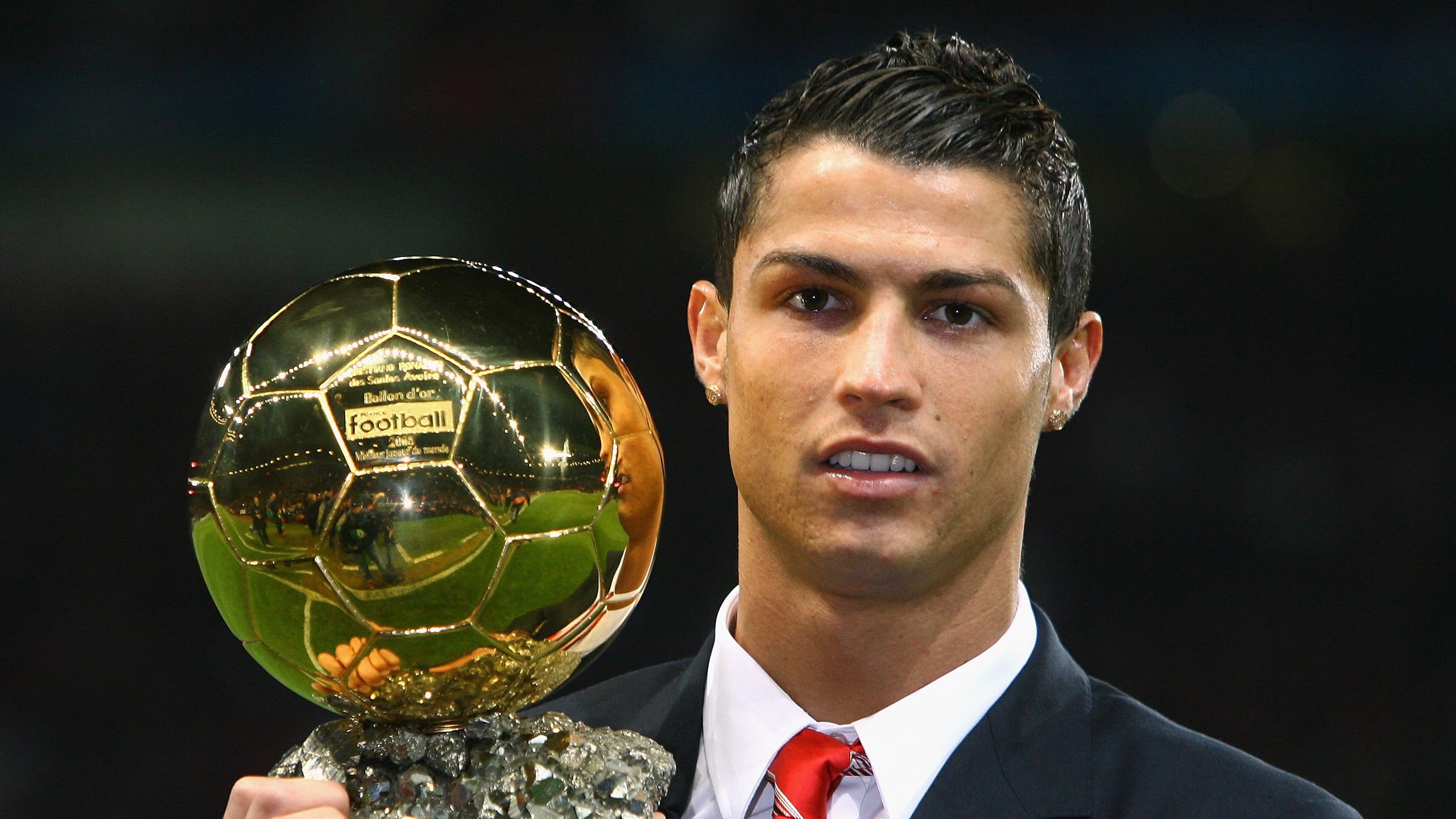 俱乐部投资加速电竞人才培养，电竞俱乐部加入标准