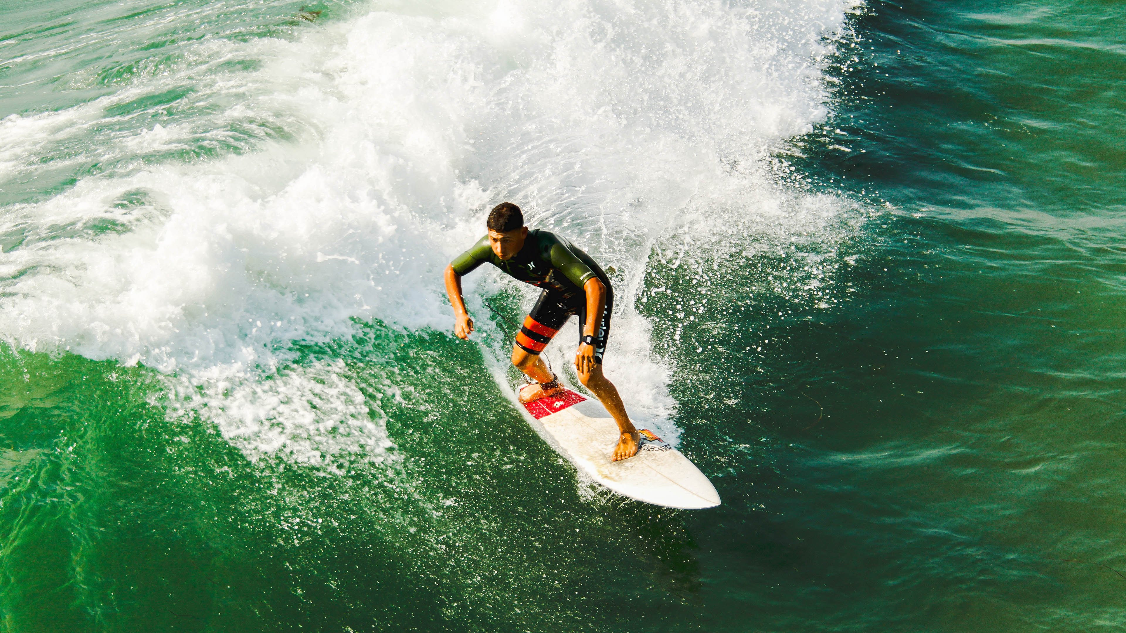 开云体育登入-球场外的话题：球员生活点滴分享，球员对球场上所发生的事实问题